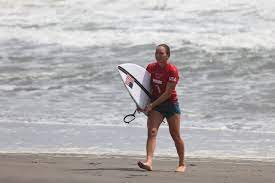 Once more details are available on who she is dating, we will. B0irzcxerios0m