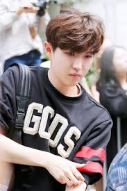 Ya, rachel sudah menikah dengan lelaki yang sudah dipacarinya 9 tahun lamanya, niko al hakim. 35 K I M J A E H W A N Ideas Kim Jaehwan Jaehwan Wanna One Kim