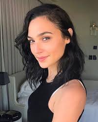 Gal gadot instagram diana holocaust memorial day gal gabot gal gadot wonder woman arabian beauty perfume remembrance day wonder woman. Pin On Gal Gadot