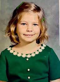 Helen Mccarroll's Instagram, Twitter & Facebook