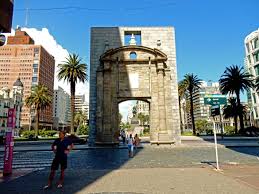 Hauptstadt montevideo am río de la plata mit vielen häusern aus der gründerzeit. Montevideo In Uruguay Sehenswurdigkeiten Tipps Fur Die Hauptstadt