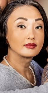 CONVENIENCE' DELIVERS KIM CHEER