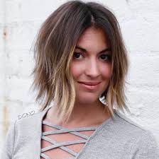 Your hairstyle can work in your favour too. 40 Classy Hairstyles For Round Faces To Choose In 2020