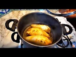 طريقة عمل الكلمارى المحشى المطبخ التونسي Calamars الكلمارالحبار محشي مع صلصة فى الفرن والكسكاس Youtube Wok Yummy Saute Pan