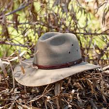 How To Stretch An Akubra Hat Video Akubra Hats Akubra Hats