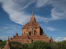 ပြည်ထောင်စု သမ္မတ မြန်မာနိုင်ငံတော် «пьидаунзу мьянма найнгандо»), сокращённо — мья́нма. Novyj Tur V Myanmu S 23 Fevralya Po 9 Marta