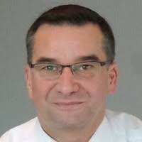 Ken Twining's Instagram, Twitter & Facebook