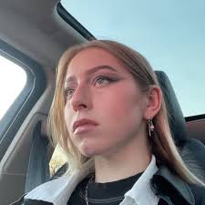 Alexis Howe (@lexiiihowe) • Instagram photos and videos