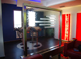 Die oberfläche wird je nach aufwand zusätzlich für den wasserlauf vorbe Wasserwand Edelstahl Glas 200 X 200 Cm Wasserwand 200