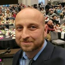 Robert Dallmann's Instagram, Twitter & Facebook