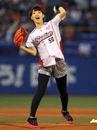 剛力彩芽の始球式 始球式コレクション スポーツ女子 女優 可愛い 女優