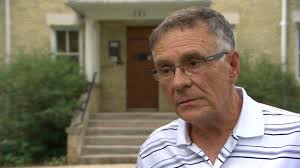 Les réactions se succèdent après la décision du Père Ronald Léger de  plaider coupable