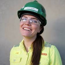 Latisha Gillis's Instagram, Twitter & Facebook