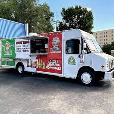 Rivera's Tacos Food Truck — Mexican restaurant food truck in Olathe, Kansas