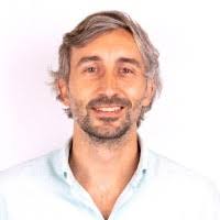 60+ perfiles de «Iñigo»