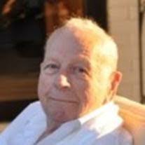 Everett Adams's Instagram, Twitter & Facebook