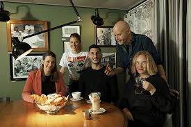 The latest tweets from hiltl (@hiltl). Das Hr Team Des Restaurants Hiltl Hrtoday Ch