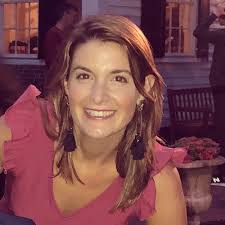 Kristin Lyle's Instagram, Twitter & Facebook