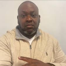 Man yal watch grandma 😂😂😂😂😂😂