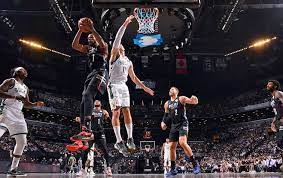 The brooklyn nets and milwaukee bucks meet thursday in game 3 of the nba playoffs semifinals at the fiserv forum. Nets Vs Bucks Game 3 Brooklyn Takes A 2 0 Lead Into Milwaukee Brooklyn Nets