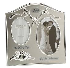 Select a special 11th wedding anniversary gift for her from angara uk. Theoldironskillet 11th Wedding Anniversary Gift Ideas Uk