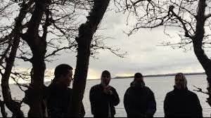 Og hver gang det er ved at falde fra hinanden, smider holms ekspressive stemme en melodisk krog ud og får det hele til at hænge sammen som et stykke blændende pop«, skrev vi her i avisen om 'first', mens også internationale magasiner som fader og clash lagde mærke til søren holms særegent følsomme. Discovery Liss Interview Magazine