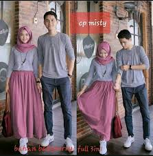 Lagipula baju prewedding hijab casual kini sedang jadi tren. Baju Couple Prewedding Casual Hijab