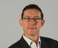 Peter MacLeod votes for UK