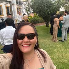 Can you stay at the Palace Cabo and still go to the Santa Fe for parties  and shows?