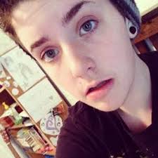 Danielle Knowlton (@danny_phantom14)