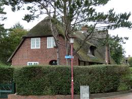 Unser haus kamp in tinnum verfügt über kürzlich anspruchsvoll renovierte ***appartements. Datei Sylt Westerland Kampstr65 Jpg Wikipedia