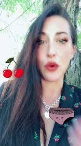 Aimee Stafford's Instagram, Twitter & Facebook