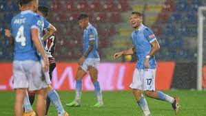 La forza d'inerzia infatti darebbe i favori del pronostico alla. Crotone Lazio 0 2 Immobile E Correa Stendono I Rossoblu Teleradiostereo 92 7
