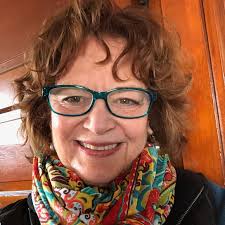 ClutterClarity by Laura Moore