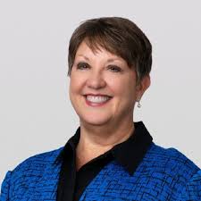 Proud to be selected for Leadership Paducah #38! Looking forward to a great  year of learning, networking and making new connections.  @paducahchamberofcommerce