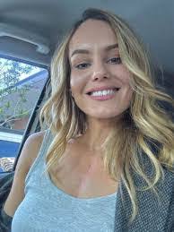 Kacie Henderson's Instagram, Twitter & Facebook