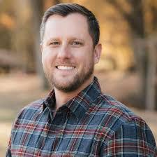 Robert Fitton's Instagram, Twitter & Facebook