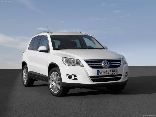 Volkswagen Tiguan (2008) - pictures, information & specs