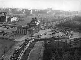 Wann wurde die berliner mauer gebaut? Zasur Im Spionagekrieg Am 13 August 1961 Wurde Die Mauer Gebaut Deutsches Spionagemuseum