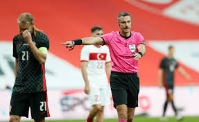 Terelu campos se rompe al recordar a mila ximénez. Eurocopa El Terrible Malentendido Que Afecto Al Arbitro Del Espana Suecia Prostitucion Trafico De Armas Y Drogas Eurocopa 2021 Euro 2020