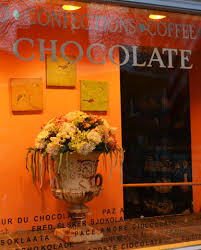 Avas flowers would be happy to assist you. Scenic Shopping