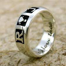 He has been banished from verona for romeo and juliet were married, but they have not had their wedding night together. Movie Prop Romeo Juliet Wedding Ring In Sterling Silver With Etsy Wedding Rings Romeo And Juliet Sterling Silver Rings