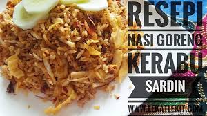 Tapi dah lama saya tidak menggunakan kicap dalam nasi goreng kerana saya tidaklah peminat kicap. Resepi Nasi Goreng Kerabu Sardin Lekat Lekit Story