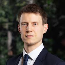 Macfarlanes advises Signal Capital Partners