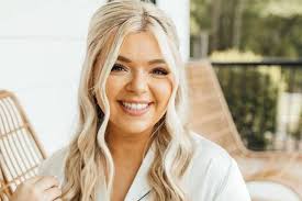 The 10 Best WEDDING HAIR & MAKEUP ARTISTS in Tate, GA