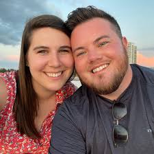 Calling all photographers!! Im looking to see who has any availability for  October 8th of this year for a bridal shoot and wedding 🥰 please let me  know if you have this