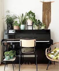 Hey i'm russ and i have been a contractor for over 20 years. 10 Ways To Decorate Around Your Piano Musicnotes Now