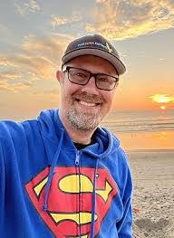 Ryan Kos's Instagram, Twitter & Facebook