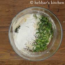 Medu Vada Recipe In Mixie Uddina Vada Medhu Vadai Ulundu Vadai Recipe In 2020 Medu Vada Recipe Recipes South Indian Breakfast Recipes