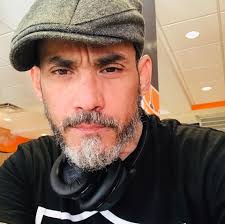 Abner Reyes's Instagram, Twitter & Facebook